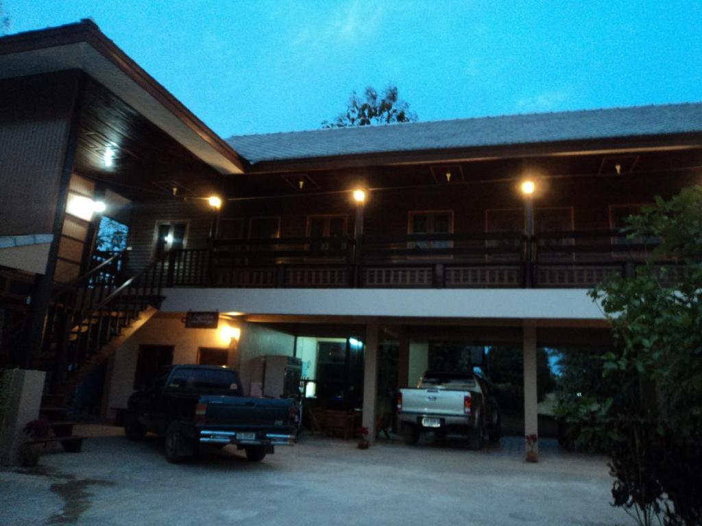 Hotel Ban Suan Mai Ngam Nan Exterior foto